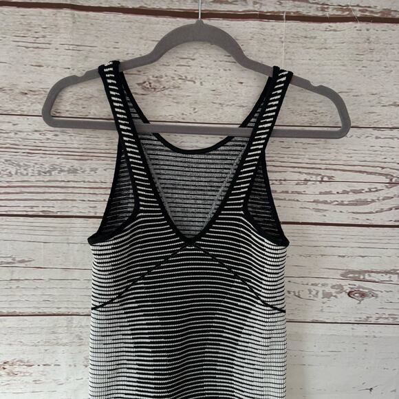 BCBGeneration Women's Striped Ribbed Stretch Bodycon Dress Size XS/S - Picture 7 of 9